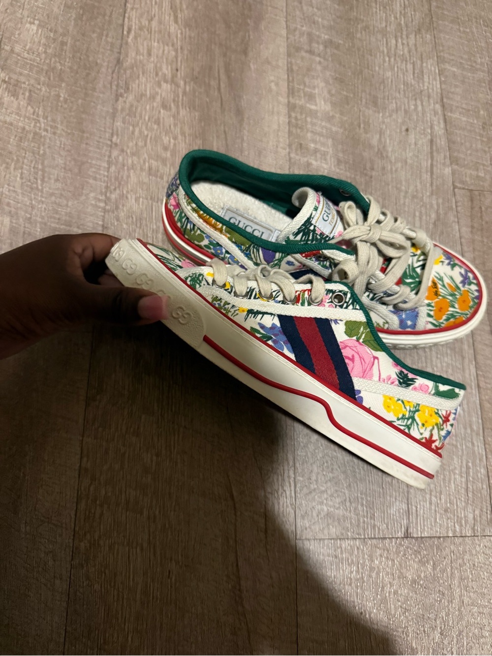 Gucci Kids Floral Canvas Sneakers in Green, Cream and Multicolor - Picture 9 of 12